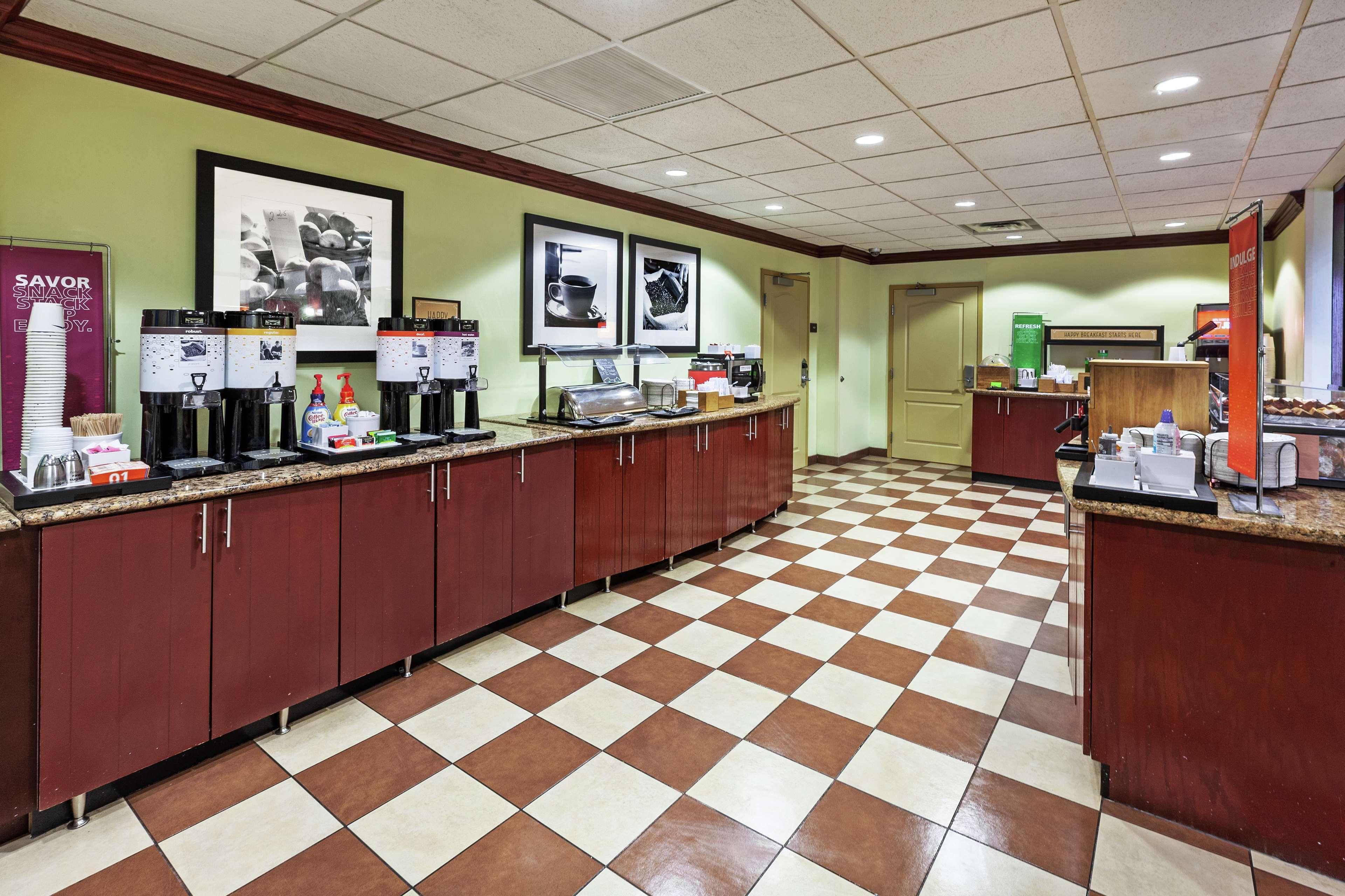 Hampton Inn & Suites Owasso Экстерьер фото