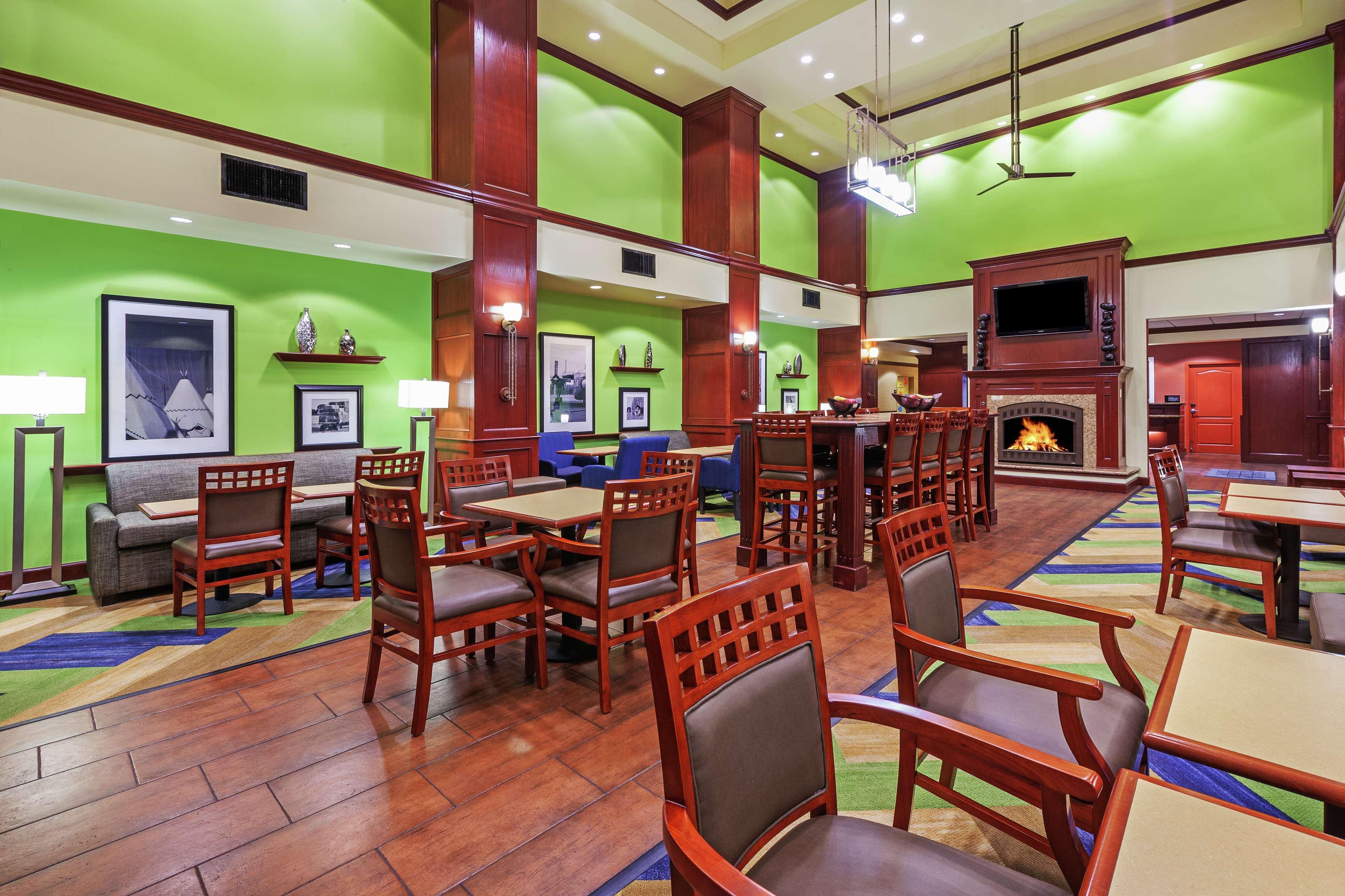Hampton Inn & Suites Owasso Экстерьер фото